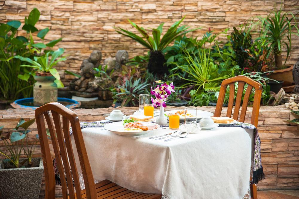 Crystal Inn Phuket Dış mekan fotoğraf