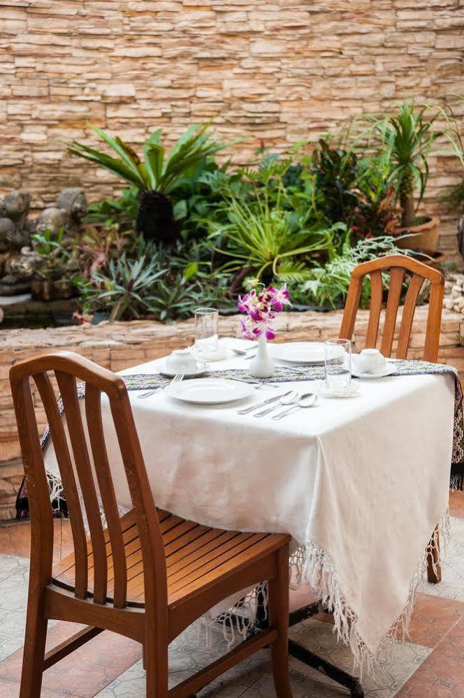 Crystal Inn Phuket Dış mekan fotoğraf